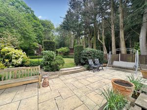 Photo 35- click for photo gallery